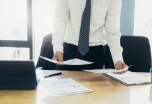 Providing Risk Managers with Access to Risk Intelligence